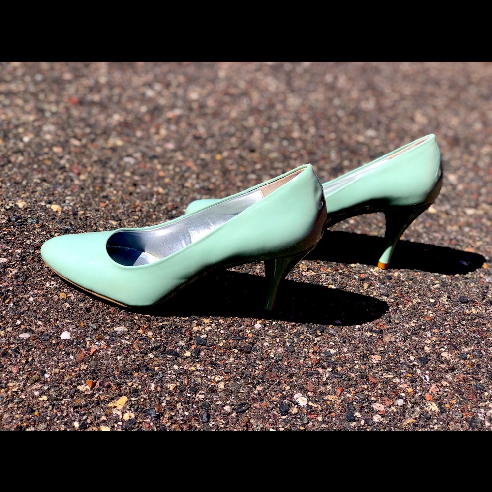 Kitten Heel - image 3